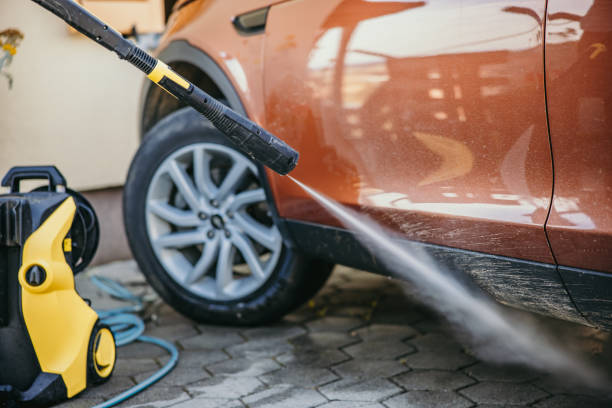 Why Choose Our Certified Pressure Washing Experts for Your Project Needs in Reminderville, OH?
